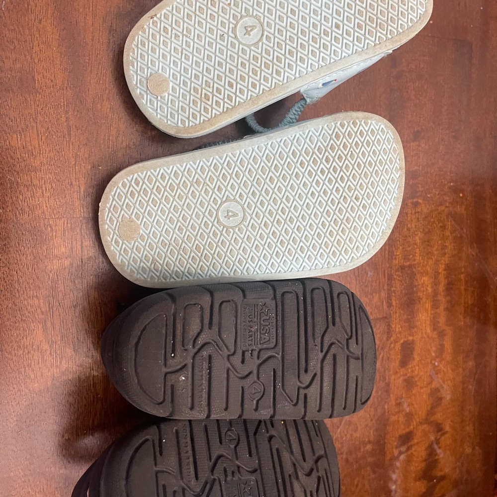 Kids  Slip-On Shoes - Picture 4 of 5